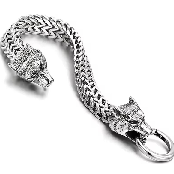 Silver Lion Head Bracelet - Picture 4 of 9